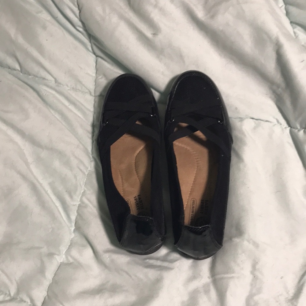 Black flats new never worn